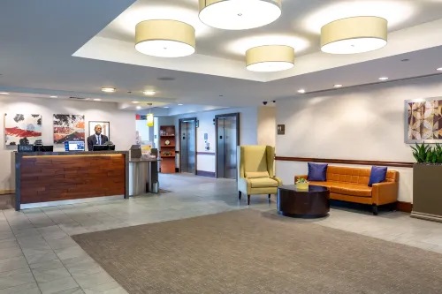 DoubleTree by Hilton Hotel Boston Bayside Public Areas Photos