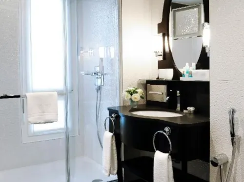Tiffany Hôtel Photos