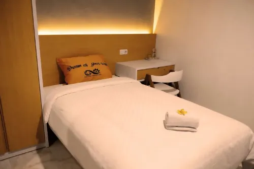 GAPURA Residence Kamar Photos