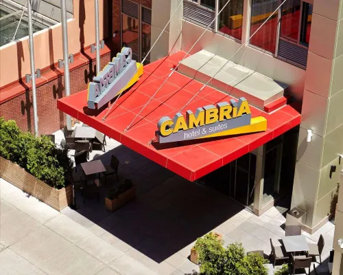 Cambria Hotel New York - Chelsea Extérieur Photos