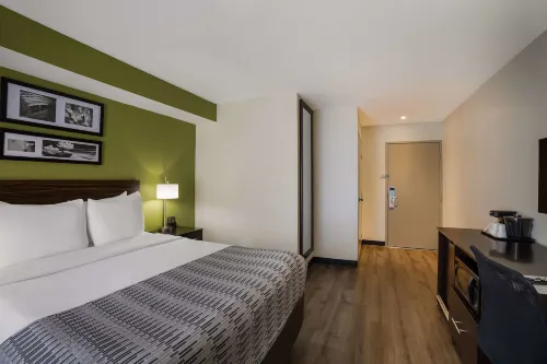 Eod SureStay Hotel by Best Western Mesa Superstition Springs Rooms Photos