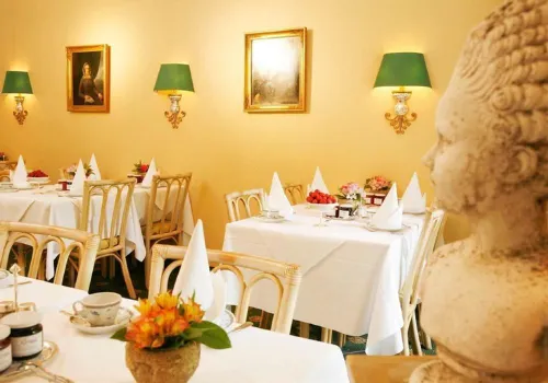 Hotel Admiral Ristorazione Photos