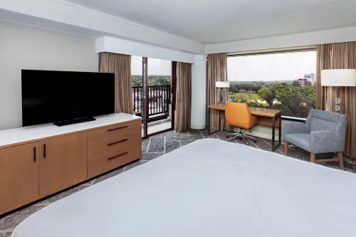DoubleTree by Hilton Tulsa - Warren Place Rooms Photos