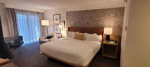 Sheraton Milwaukee Brookfield Hotel Værelser Photos
