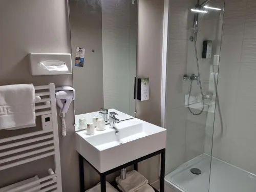 Hôtel Kyriad Angoulême Nord Champniers Photos