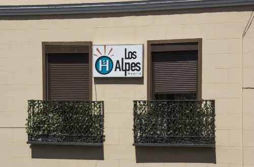 Hostal Los Alpes Extérieur Photos