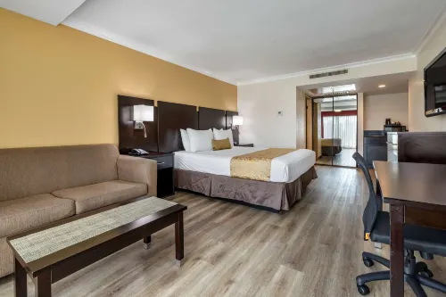 Best Western Plus South Bay Hotel Photos