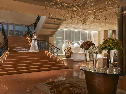 Fairmont Makati Area Publik Photos