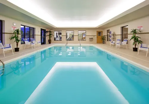 Holiday Inn Express & Suites Detroit - Utica Freizeit und Erholung Photos