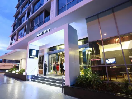 Alex Perry Hotel & Apartments Exterior Photos