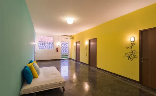 Wonderloft Hostel Kota Tua Public Areas Photos