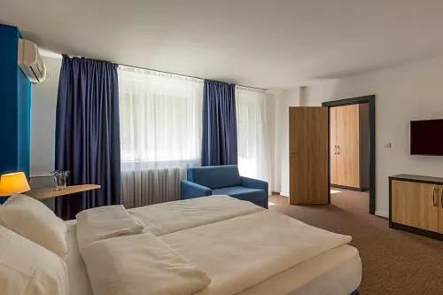 Premium Crown Suites Photos