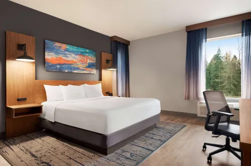 La Quinta Inn & Suites by Wyndham Marysville Featured Photos