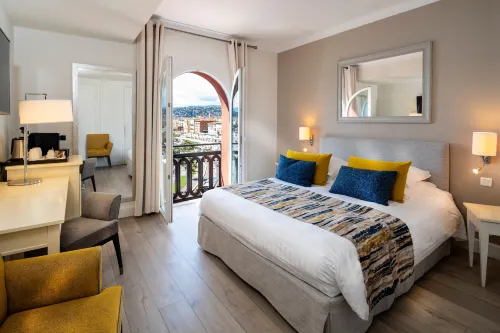 Hôtel Suisse Nice Photos