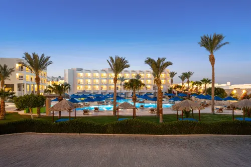 DoubleTree by Hilton Sharm El Sheikh - Sharks Bay Resort Exterior Photos
