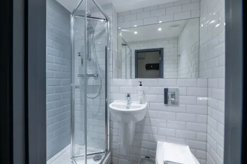 EasyHotel Victoria Camere Photos