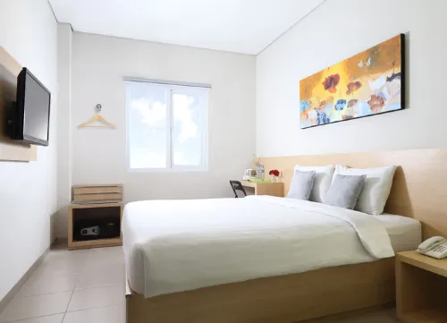 Lemo Hotel Serpong Camere Photos
