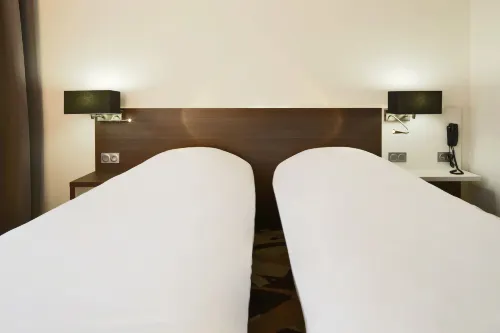 Hôtel Kyriad Troyes Centre Chambres Photos