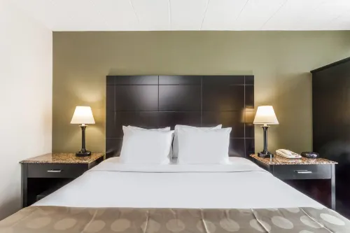 Ramada by Wyndham Newburgh/West Point Photos