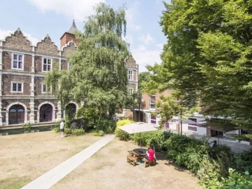 Safestay London Kensington Holland Park Udvendigt Photos