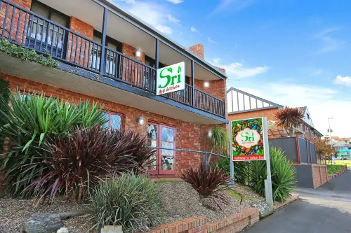 Waves Motel and Apartments Extérieur Photos