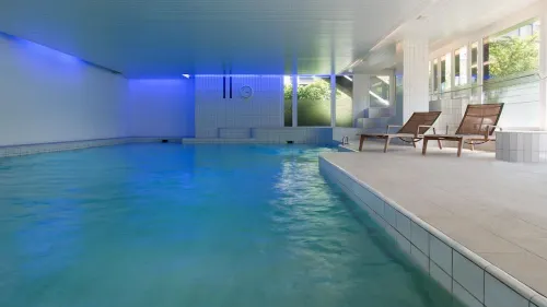 Crowne Plaza Zurich Semester och rekreation Photos