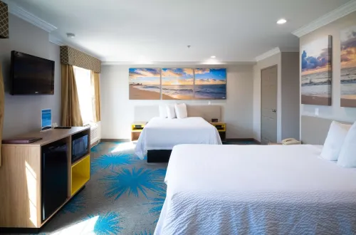 Days Inn by Wyndham Santa Monica Rooms Photos