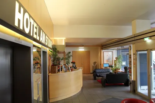 enjoy Hotel am Studio Öffentliche Flächen Photos
