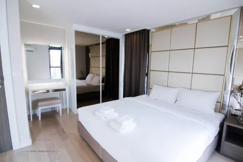 Hope Land Hotel Sukhumvit 8 Kamar Photos