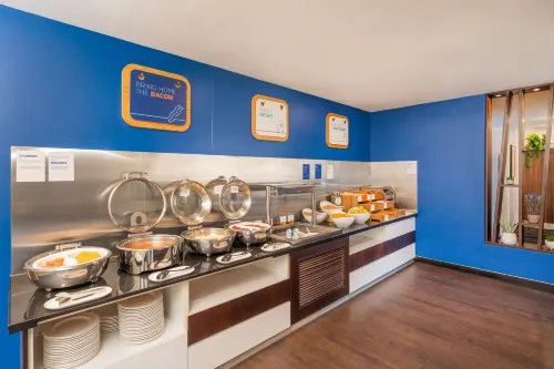 Holiday Inn Express Cambridge-Duxford M11, Jct.10 Dining Photos