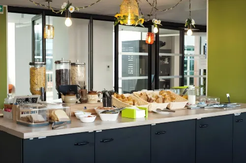 Moov'Appart Hotel Clichy Restauration Photos