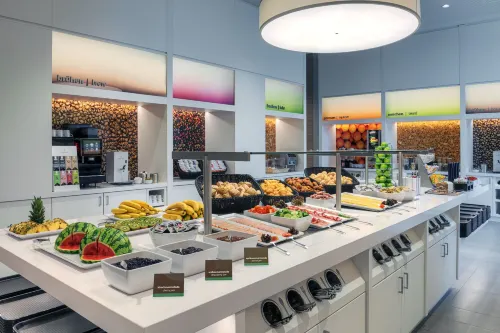 Hampton by Hilton Freiburg Restauration Photos