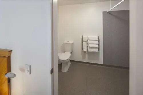 Franz Josef Oasis Rooms Photos