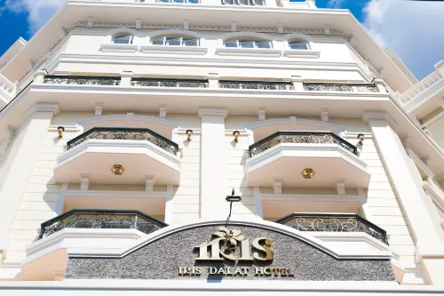 Khách Sạn Iris Đà Lạt Ngoại thất Photos