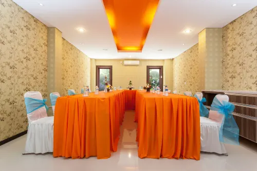 Mahatma Residence Fasilitas Bisnis Photos