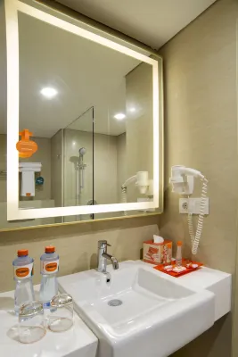 Harris Hotel Kuta Galleria - Bali Kamar Photos