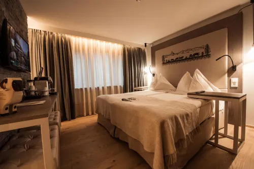 Hotel Daniela Rooms Photos