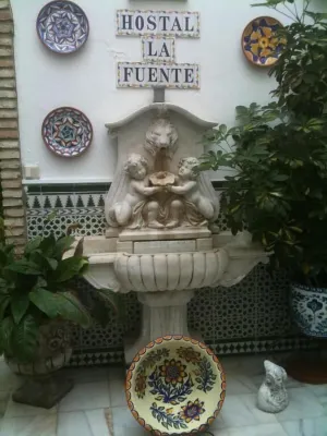 Hostal la Fuente Öffentliche Flächen Photos