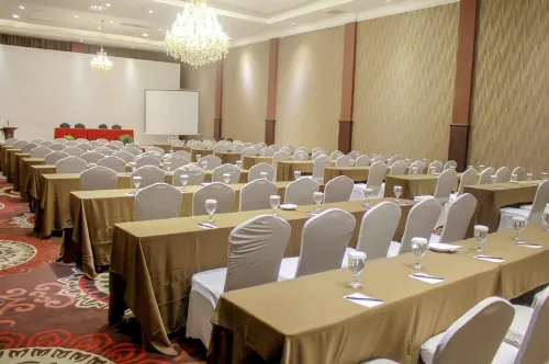 Java Palace Hotel Espaces Affaires Photos
