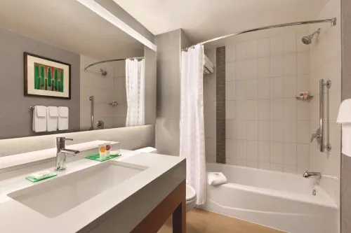 Hyatt Place Baltimore Inner Harbor Rooms Photos
