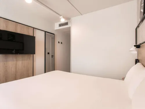Hôtel IBIS Avignon Sud Chambres Photos