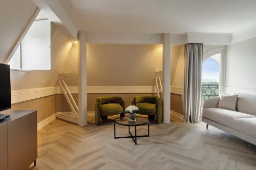 InterContinental Chantilly Chateau Mont Royal Photos