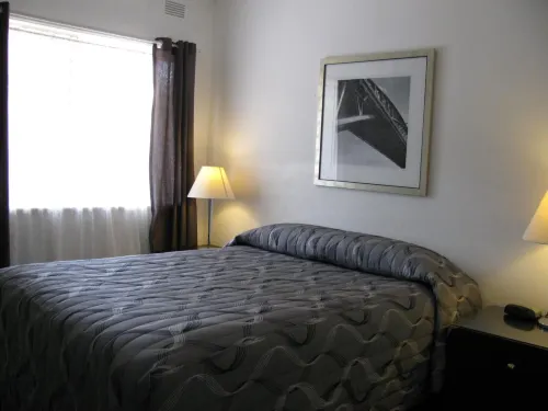 The Wayfarer Motel Rooms Photos
