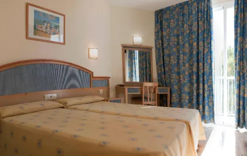 AzuLine Hoteles Mar Amantis & II Chambres Photos