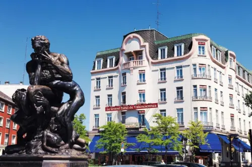 Grand Hôtel de Valenciennes À proximité de l'hôtel Photos