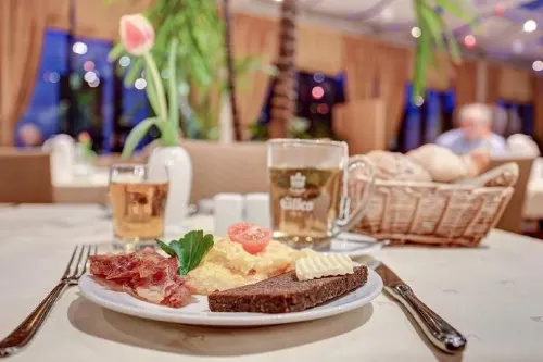 Centro Park Hotel Berlin, Trademark Collection by Wyndham Restauration Photos