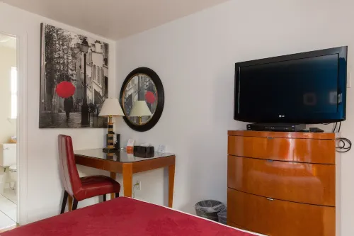 Alpine Inn and Suites Rooms Photos