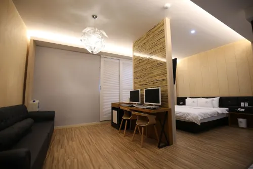 Changwon Masan Hotel Apple Tree Photos
