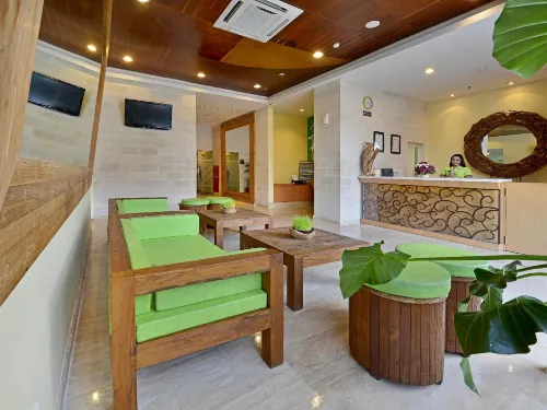 Whiz Hotel Malioboro Yogyakarta Kamar Photos