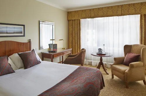 Macdonald Berystede Hotel and Spa Rooms Photos